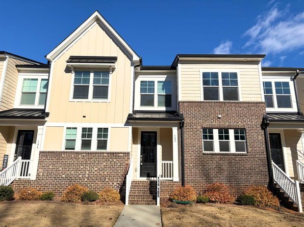 114 Glencoe Ln #106