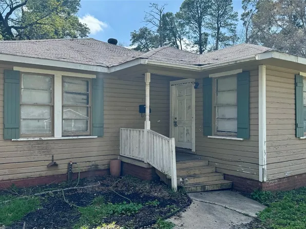 617 Robinson Pl, Shreveport, LA 71104