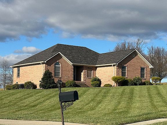 2nd image of 4019 Port Royal Dr