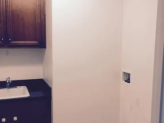 716 S Vecindad St #1 — Photo 18