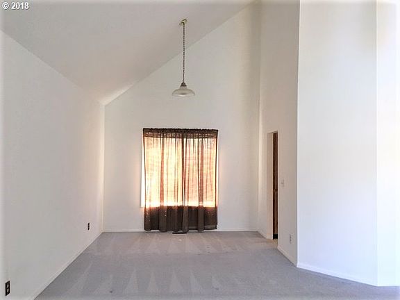 5th image of 2050 Tumwater St