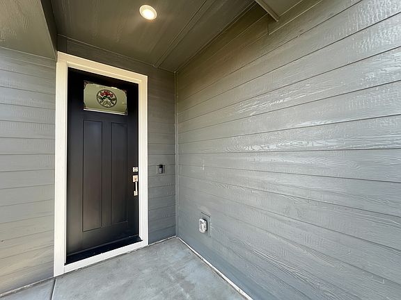 4th image of 19447 N Attaway Pl