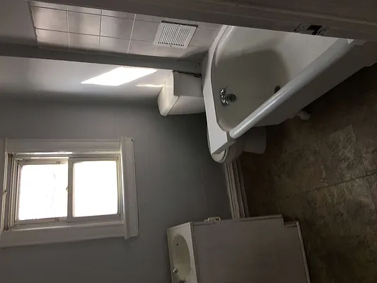 Rented by Prime Realty | media 1