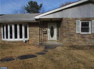 1259 Providence Rd, Secane, PA 19018