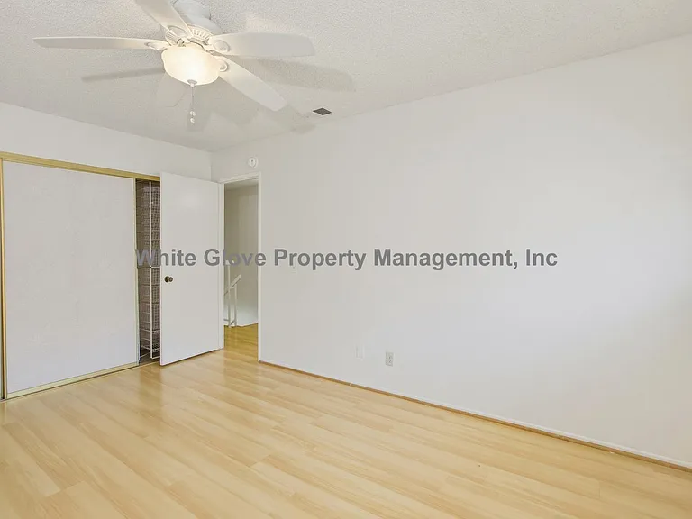 9596 Bickley Dr — Photo 14