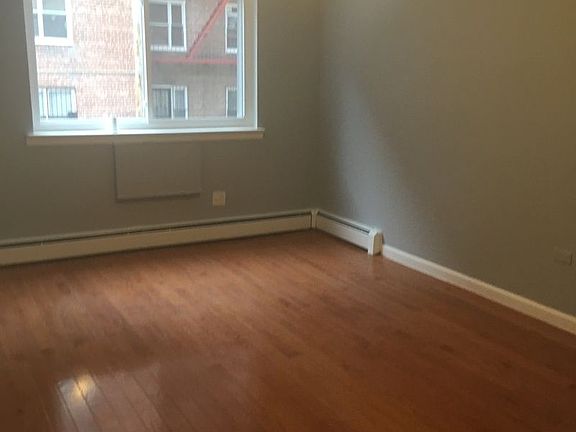 4th image of 83-18 Talbot St #2A