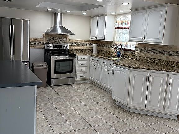 5th image of 9816 N Connechusett Rd