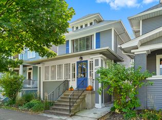 607 S Taylor Ave, Oak Park, IL 60304