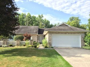 18592 Garwood Ct, South Bend, IN 46637