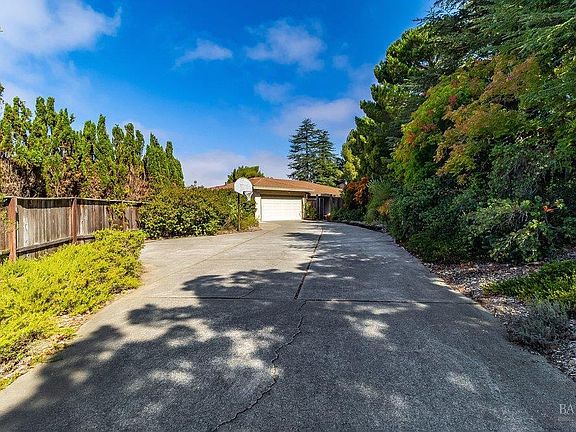 2nd image of 166 Westminster Way