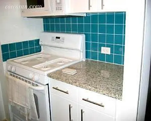 Rented by Corcoran | media 12