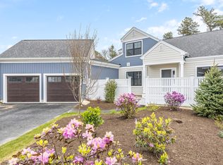 Allerton 2 Plan, Bentgrass Mist at The Pinehills by The Green Company, Plymouth, MA 02360