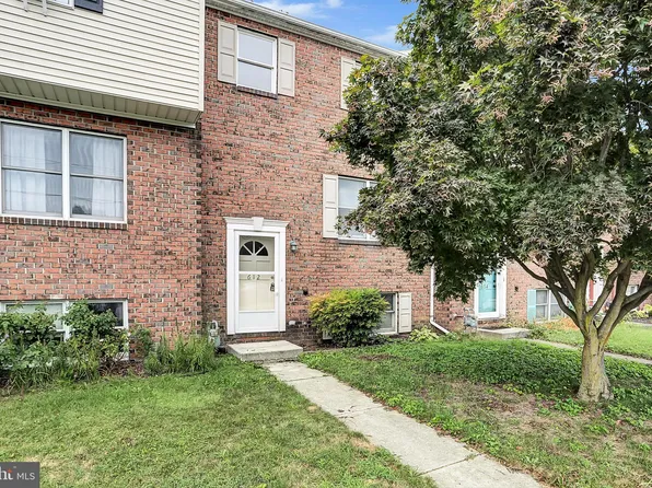 612 Eichelberger St, Hanover, PA 17331