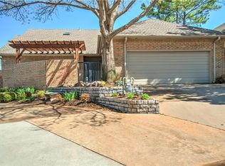 645 E Oak Pl, Edmond, OK 73025