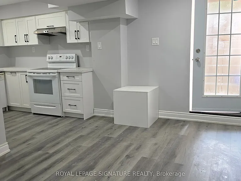 81 Smith Dr #BASEMENT — Photo 5