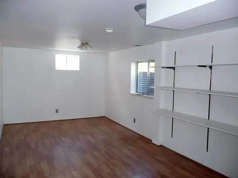 1724 Hull St — Photo 16