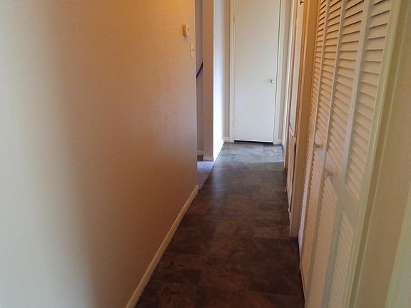 5th image of 9938 Valley Lake Dr