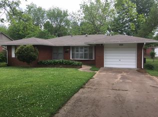 1408 Hines St, Newport, AR 72112
