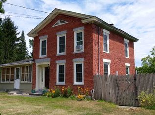 19 Church Ln, Westport, NY 12993