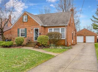 5444 Summit Rd, Lyndhurst, OH 44124