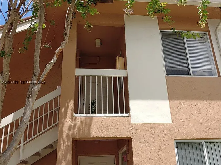704 NW 92nd Ave #704 — Photo 12