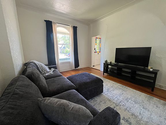 5th image of 25 S Grant St #1