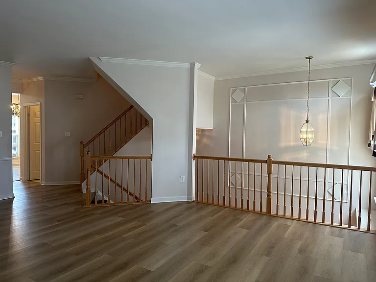8359 Regal Oak Ct — Photo 8