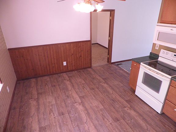 5th image of 228 Dean Drive