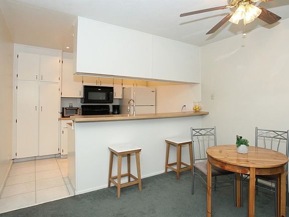 3rd image of 7347 Shelter Creek Ln