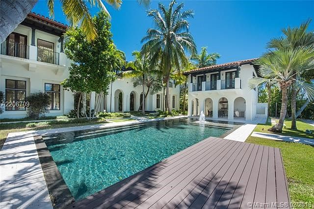 2318 N Bay Rd, Miami Beach, FL 33140 | Zillow