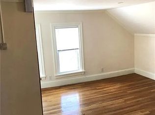 111 Bartlett Ave #3, Providence, RI 02905