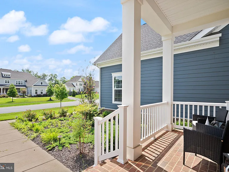 23297 Hastings Ridge Ct — Photo 24