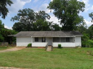 304 N Hill St, Enterprise, AL 36330