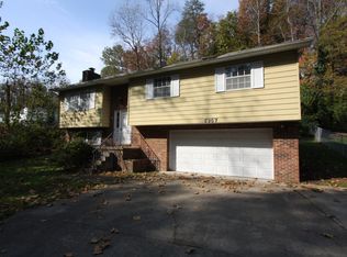 5957 Baker Rd, Huntington, WV 25705