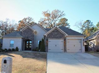 5050 Maple Leaf Dr, Benton, AR 72019