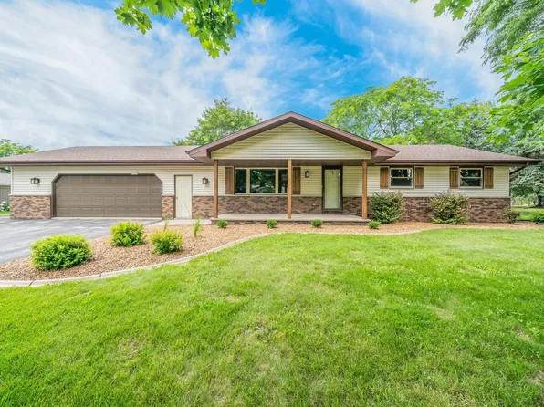 N1659 Prairie View Dr, Greenville, WI 54942