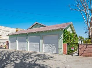 7020 Kester Ave, Van Nuys, CA 91405