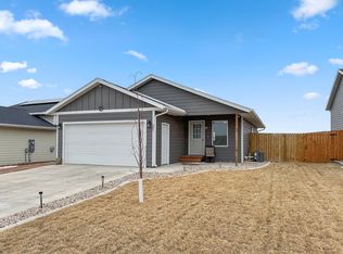 207 Diamond Ridge Blvd, Rapid City, SD 57703