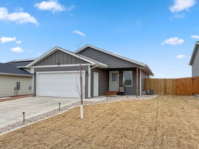 207 Diamond Ridge Blvd, Rapid City, SD, 57703