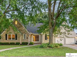 425 W 20th St, Fremont, NE 68025