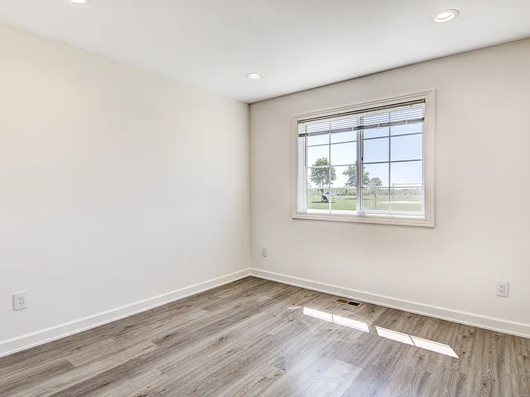Dawes Place Townhomes — Photo 87