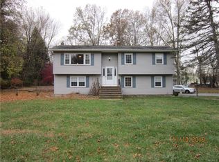 65 Egbertson Rd, Campbell Hall, NY 10916