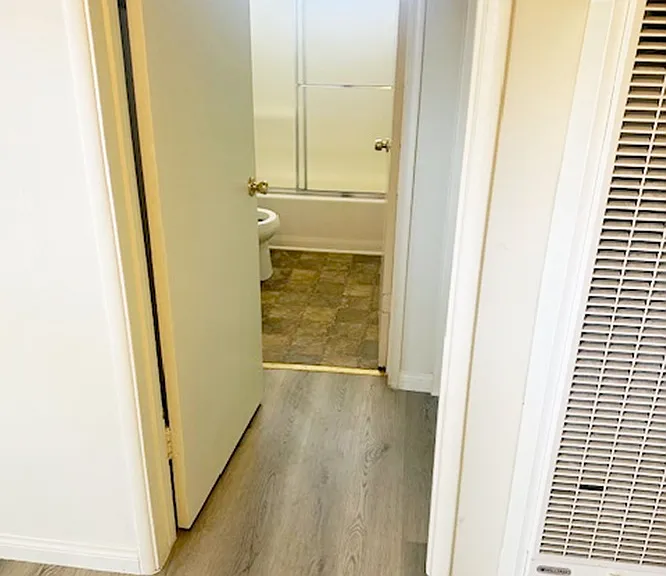 13621 Van Ness Ave #9 — Photo 9