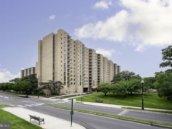 4500 S Four Mile Run Dr APT 816, Arlington, VA 22204