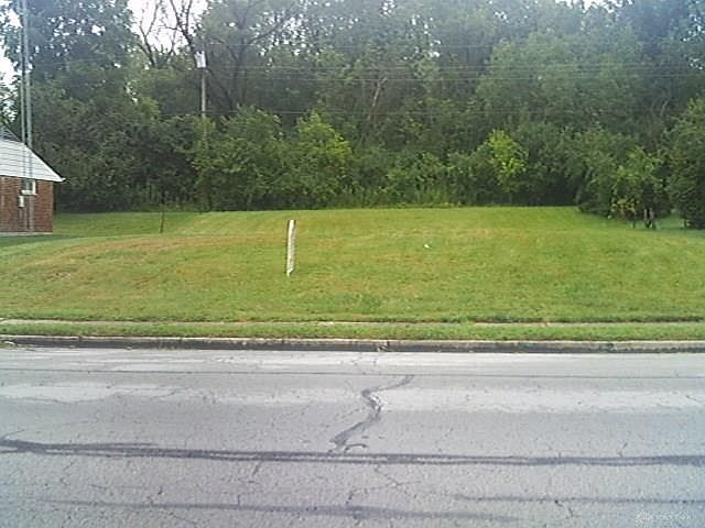 1st image of 232 E Trotwood Blvd