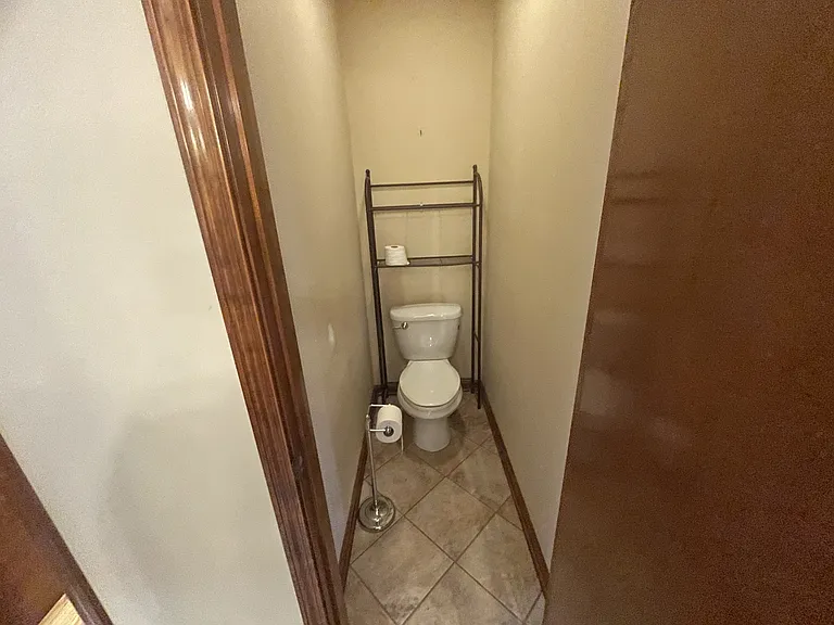 1185 Eller Wood Dr — Photo 26