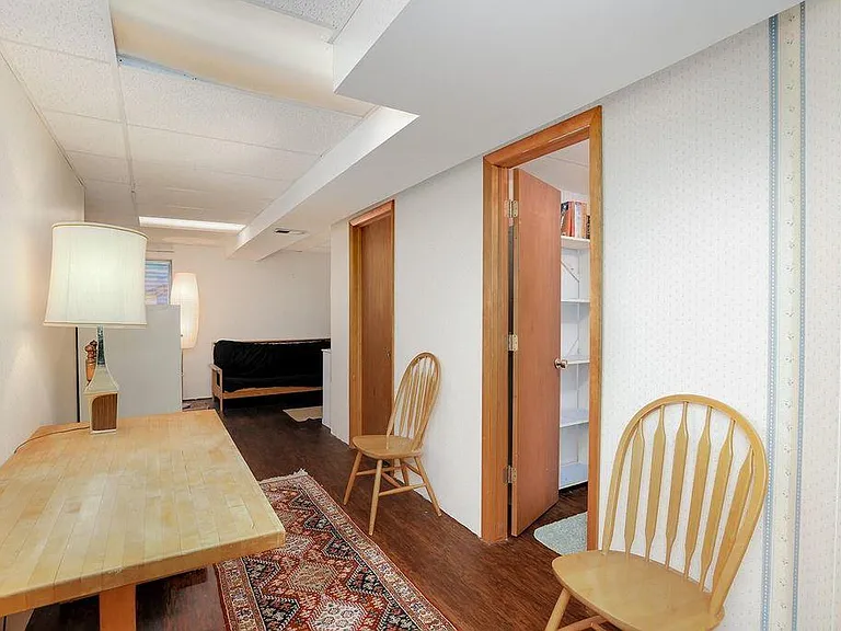 1087 Artemis Cir — Photo 19