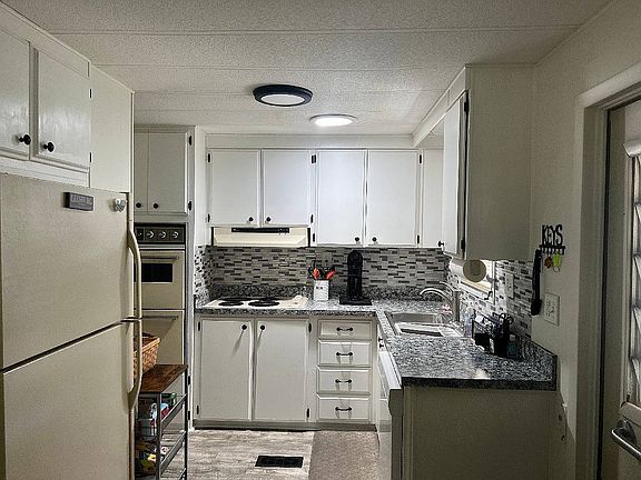 3rd image of 102 E Sterling Way #552