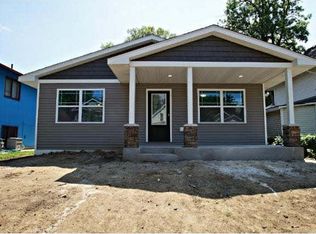 250 Page St E, Saint Paul, MN 55106
