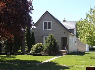 100 Oak St S, Vernon Center, MN 56090